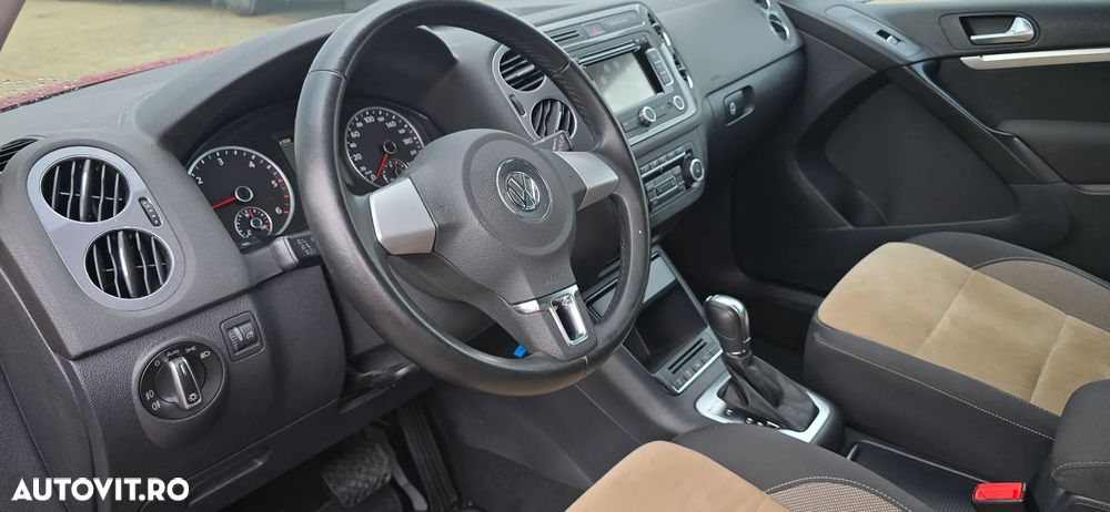 Volkswagen Tiguan - 14