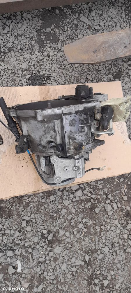 CITROEN C4 CACTUS 1.2 THP SKRZYNIA BIEGÓW 20ET25 - 1