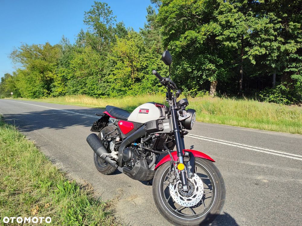 Yamaha XSR - 4