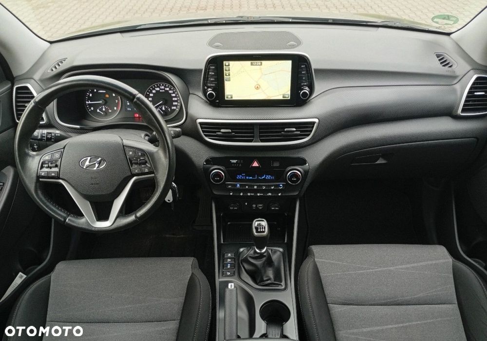 Hyundai Tucson - 25