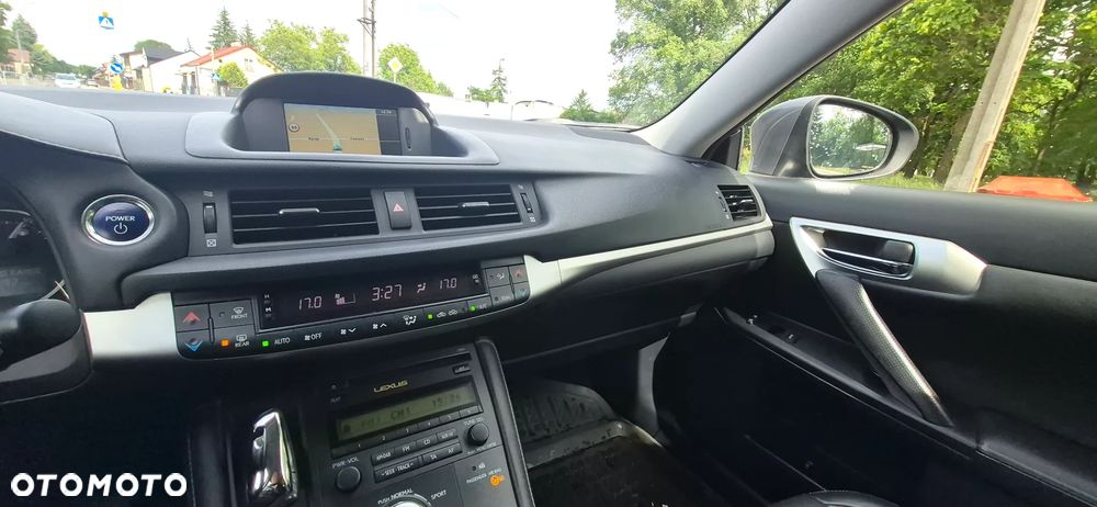 Lexus CT - 23