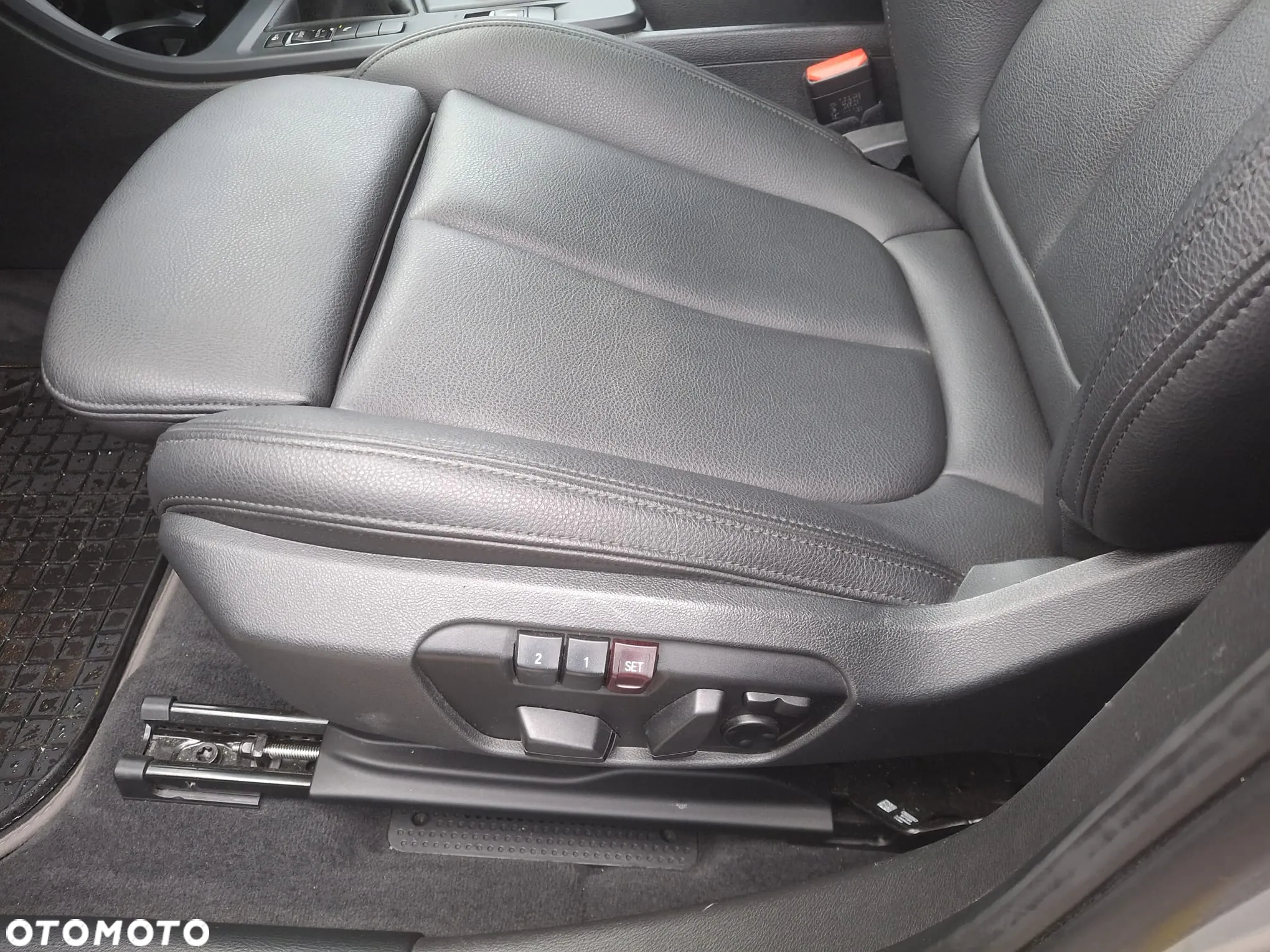 BMW X2 - 10