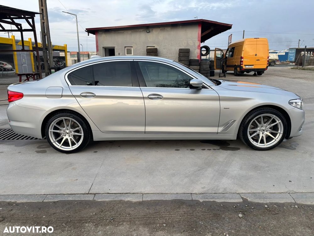 BMW Seria 5 520d xDrive AT - 25