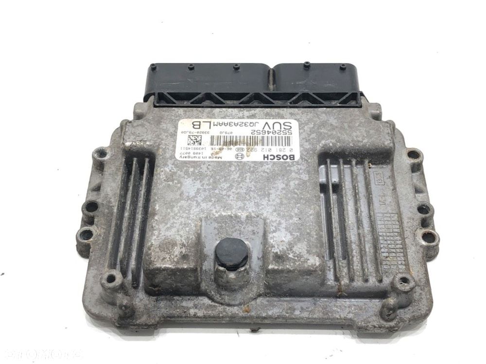 9/4◆U-Mi◆das龍S×1 Sandałki w odcieniu złota perła, z potrójnymi paskami na krzyż