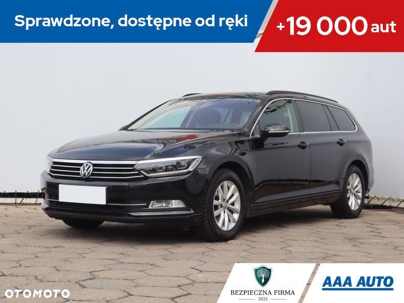 Volkswagen Passat Variant - 2