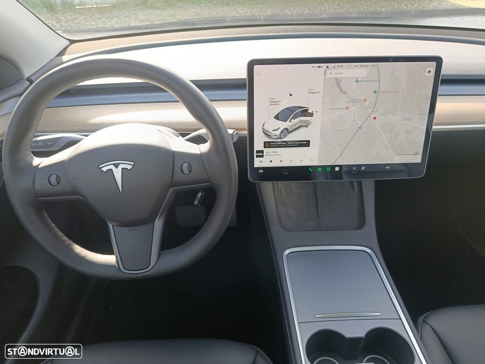 Tesla Model Y Long Range Dual Motor AWD - 22