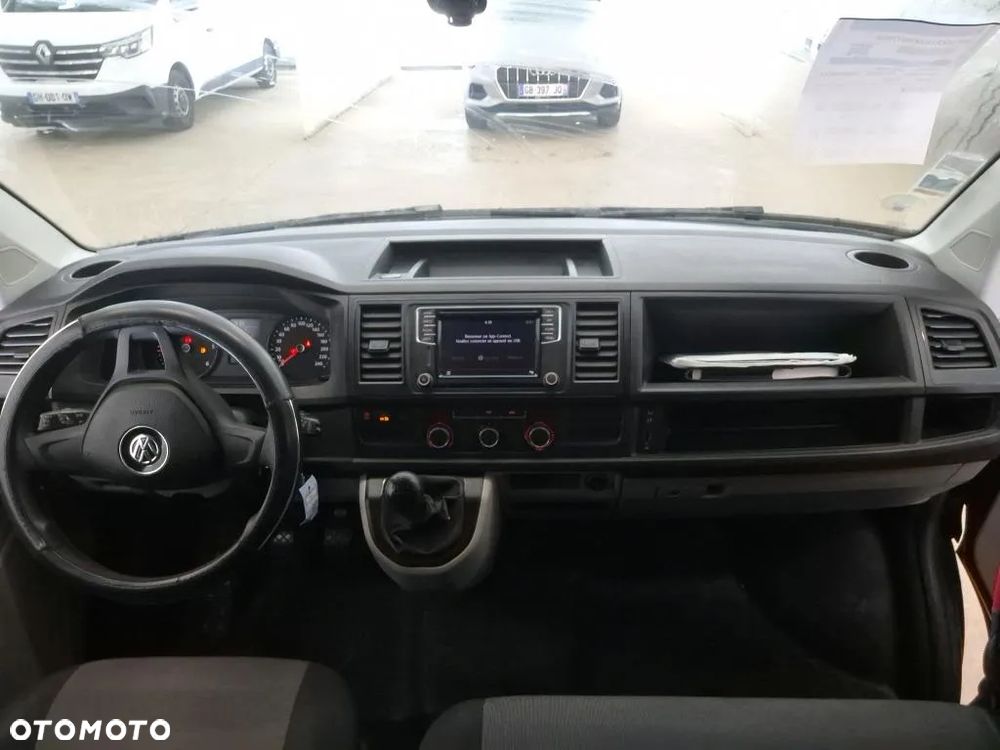 Volkswagen Transporter - 5