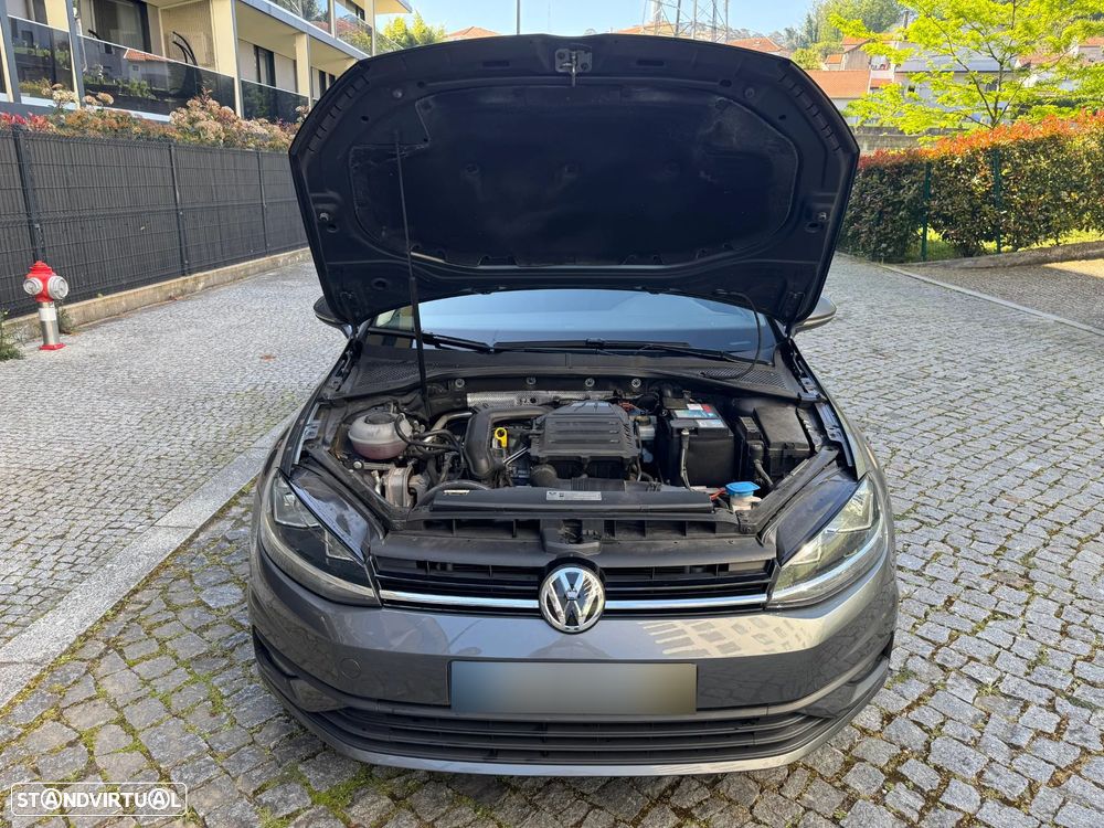 VW Golf 1.0 TSI Trendline Pack - 11