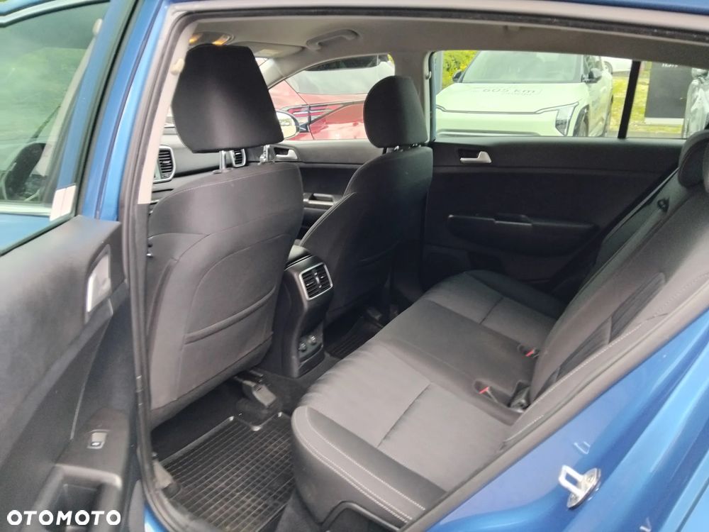 Kia Sportage 1.6 GDI M 2WD - 24