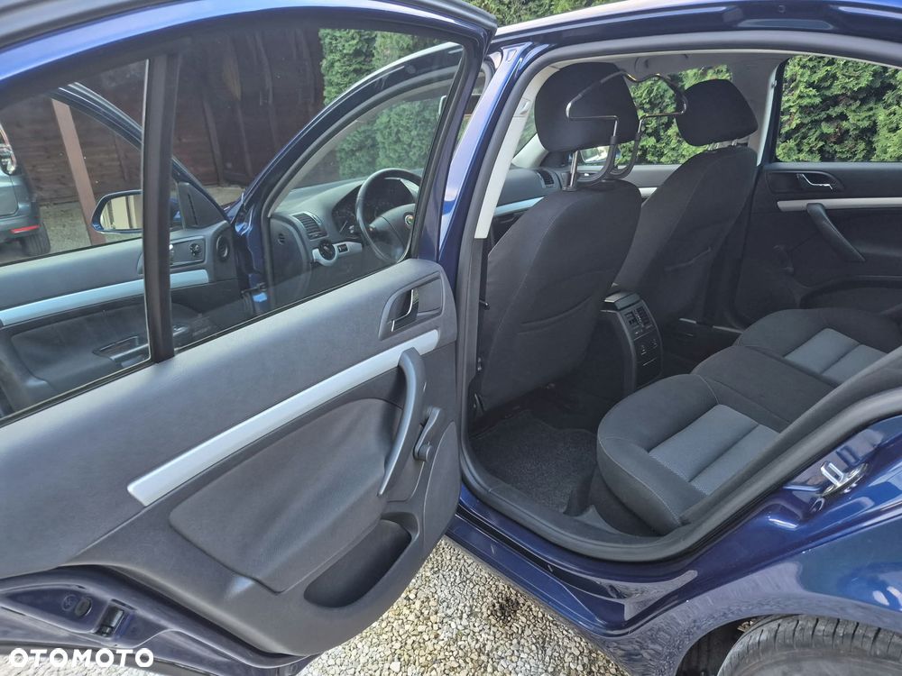 Skoda Octavia - 8