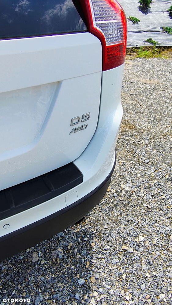 Volvo XC 60 D5 AWD Momentum - 13