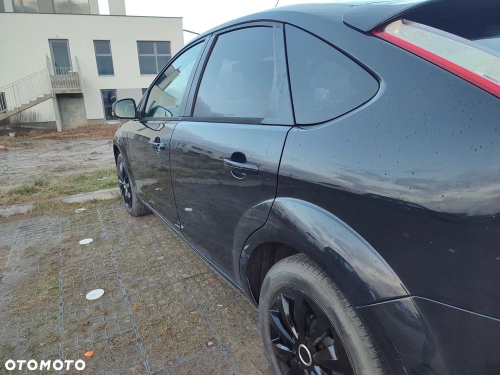 Ford Focus 1.6 Trend EU5 - 8