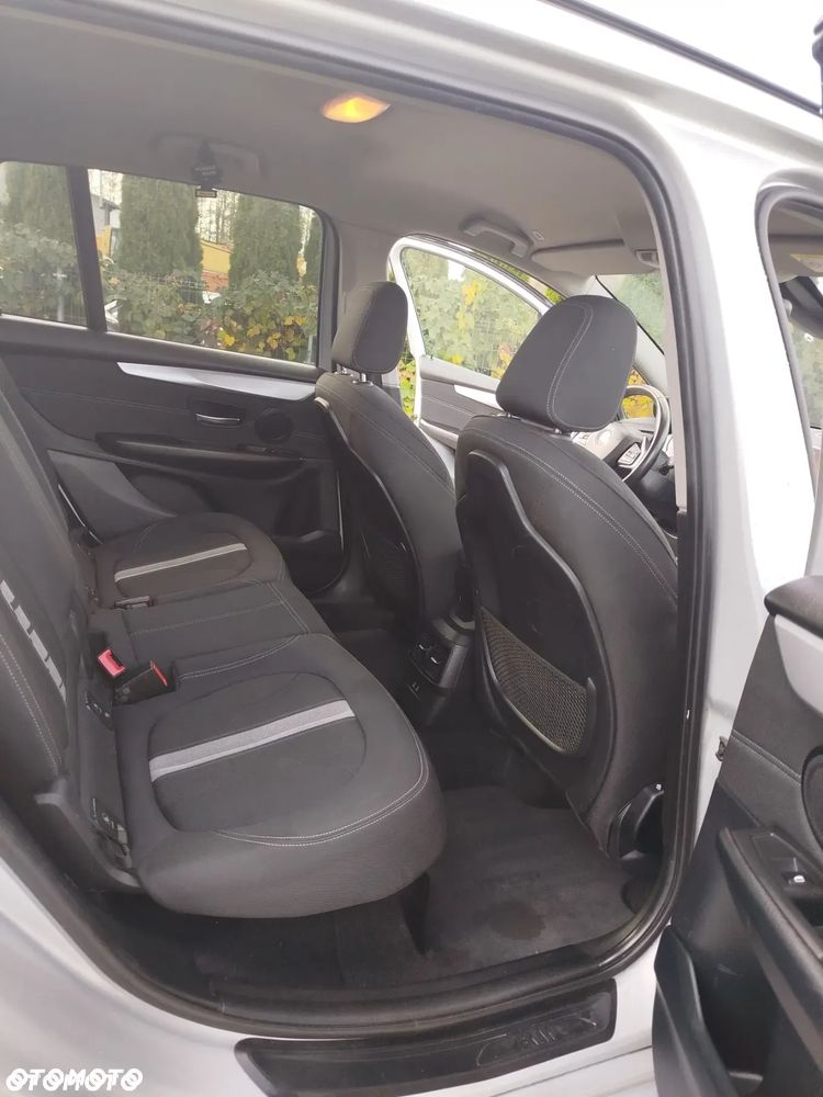 BMW Seria 2 218d Advantage - 9