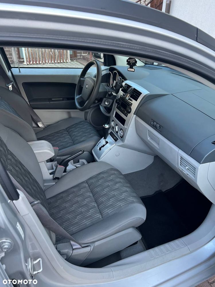 Dodge Caliber 2.0 SXT - 6