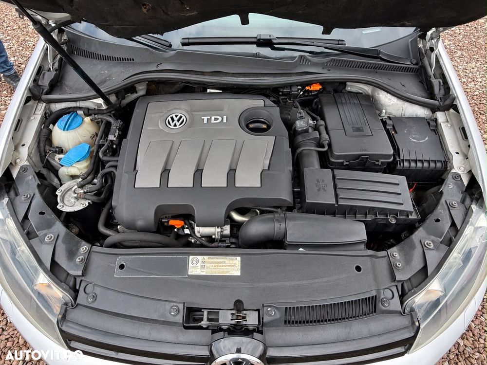 Volkswagen Golf - 9
