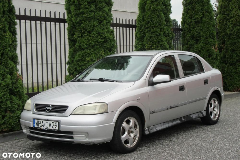 Opel Astra - 1