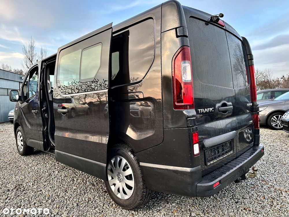 Renault Trafic Grand 2.0 dCi EDC - 16