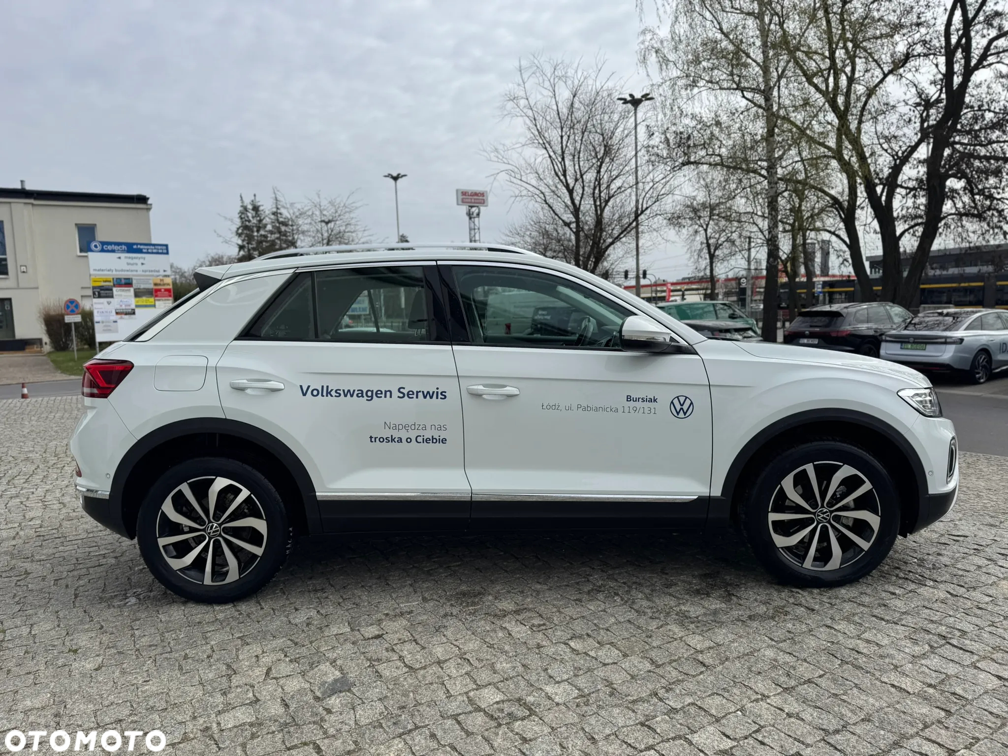 Volkswagen T-Roc 1.5 TSI Style DSG - 4