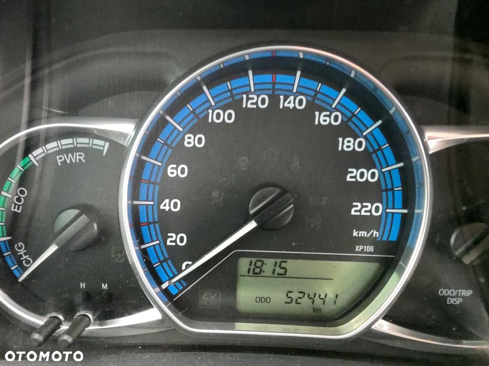 Toyota Yaris 1.5 VVT-i - 5