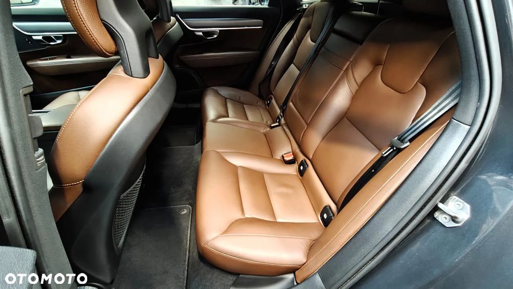 Volvo V90 D4 Geartronic Momentum - 10