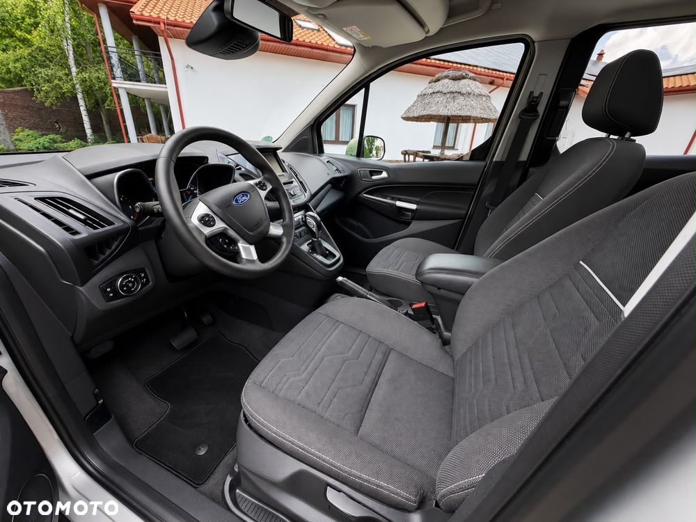 Ford Tourneo Connect - 34