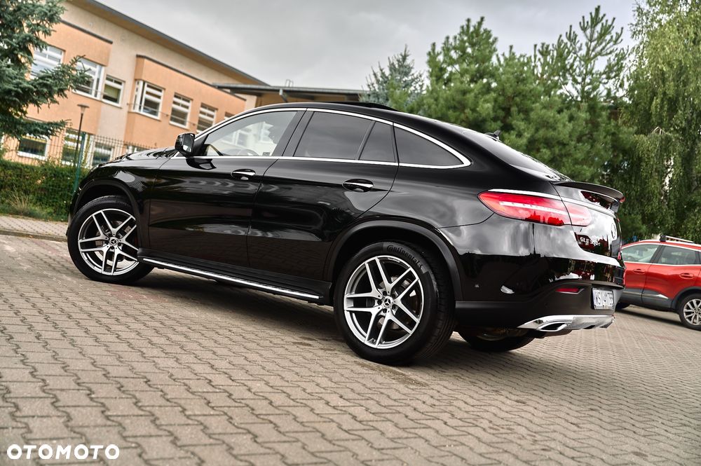 Mercedes-Benz GLE - 11