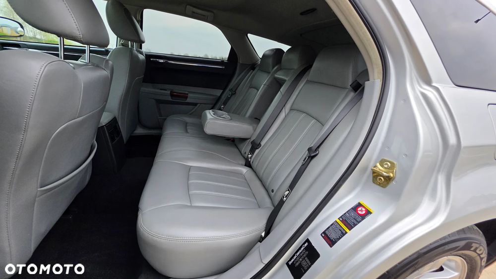 Chrysler 300C 3.0 CRD DPF Automatik - 9