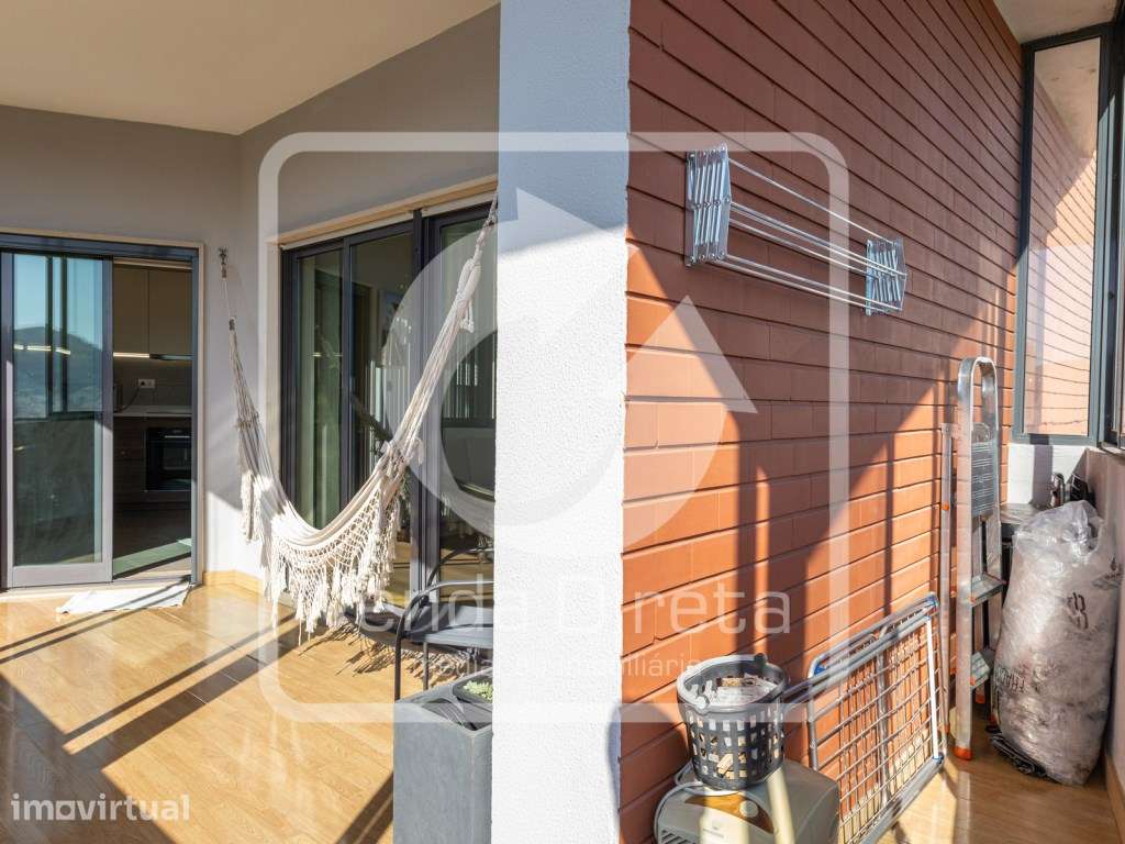 Apartamento T3 em Setúbal com box e vista para Serra da Arrábida - Grande imagem: 2/50
