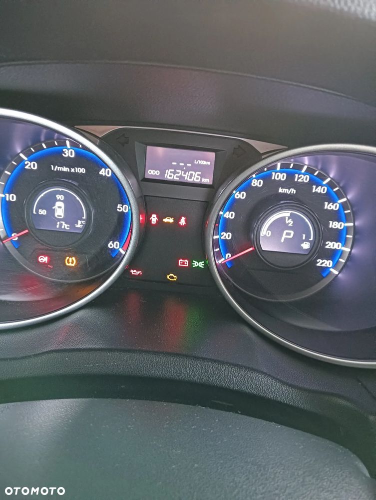 Hyundai ix35 2.0 CRDi 4WD Automatik Fifa World Cup Silver Edition - 5