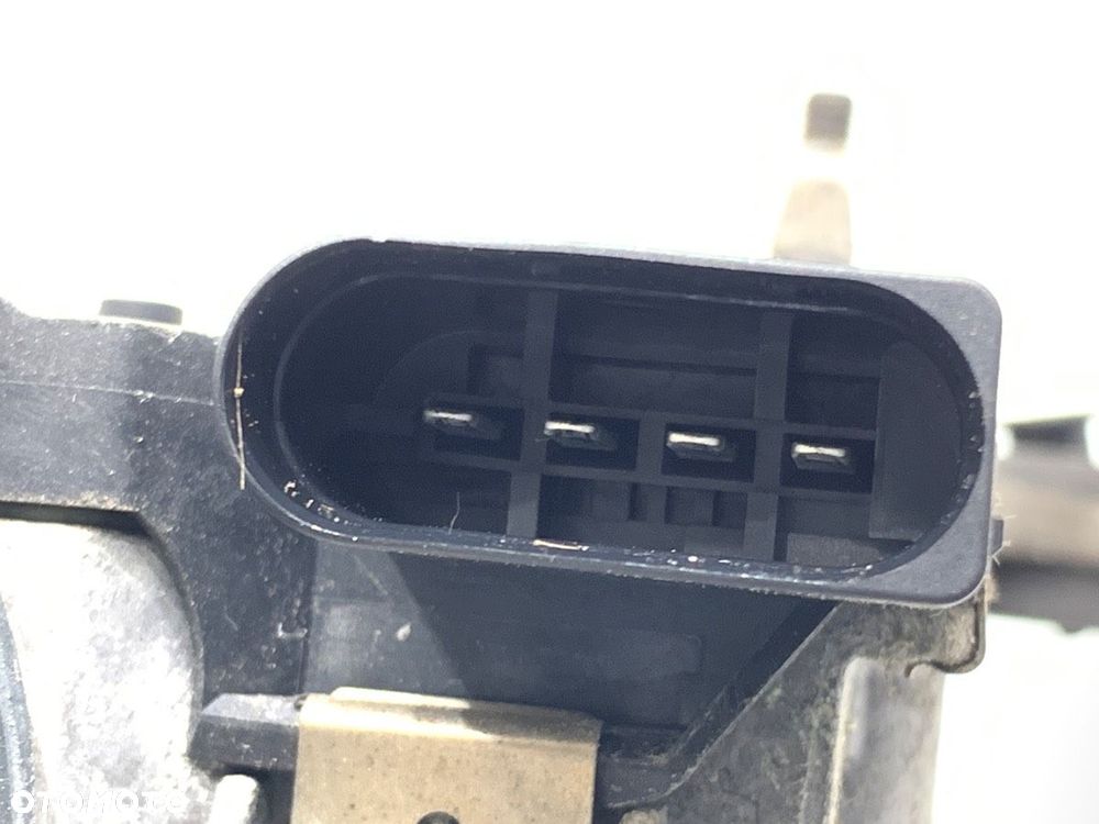 MECHANIZM WYCIERACZEK PRZÓD - 67.00 PLN - VW GOLF VII Variant (BA5, BV5) 2013 - 2022 2.0 TDI 110 kW - 4