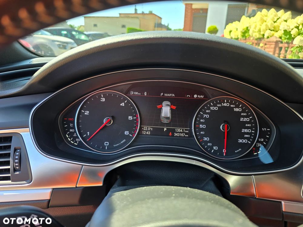 Audi A6 Avant - 25