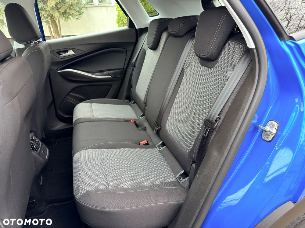 Opel Grandland X 1.2 Start/Stop Color Line - 32