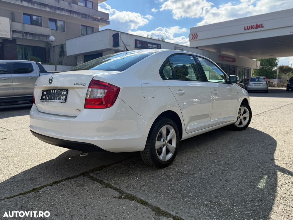 Skoda RAPID 1.2 TSI Ambition - 6