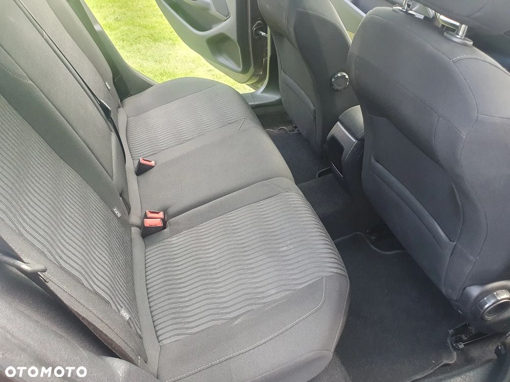 Peugeot 308 1.6 BlueHDi Allure S&S - 17