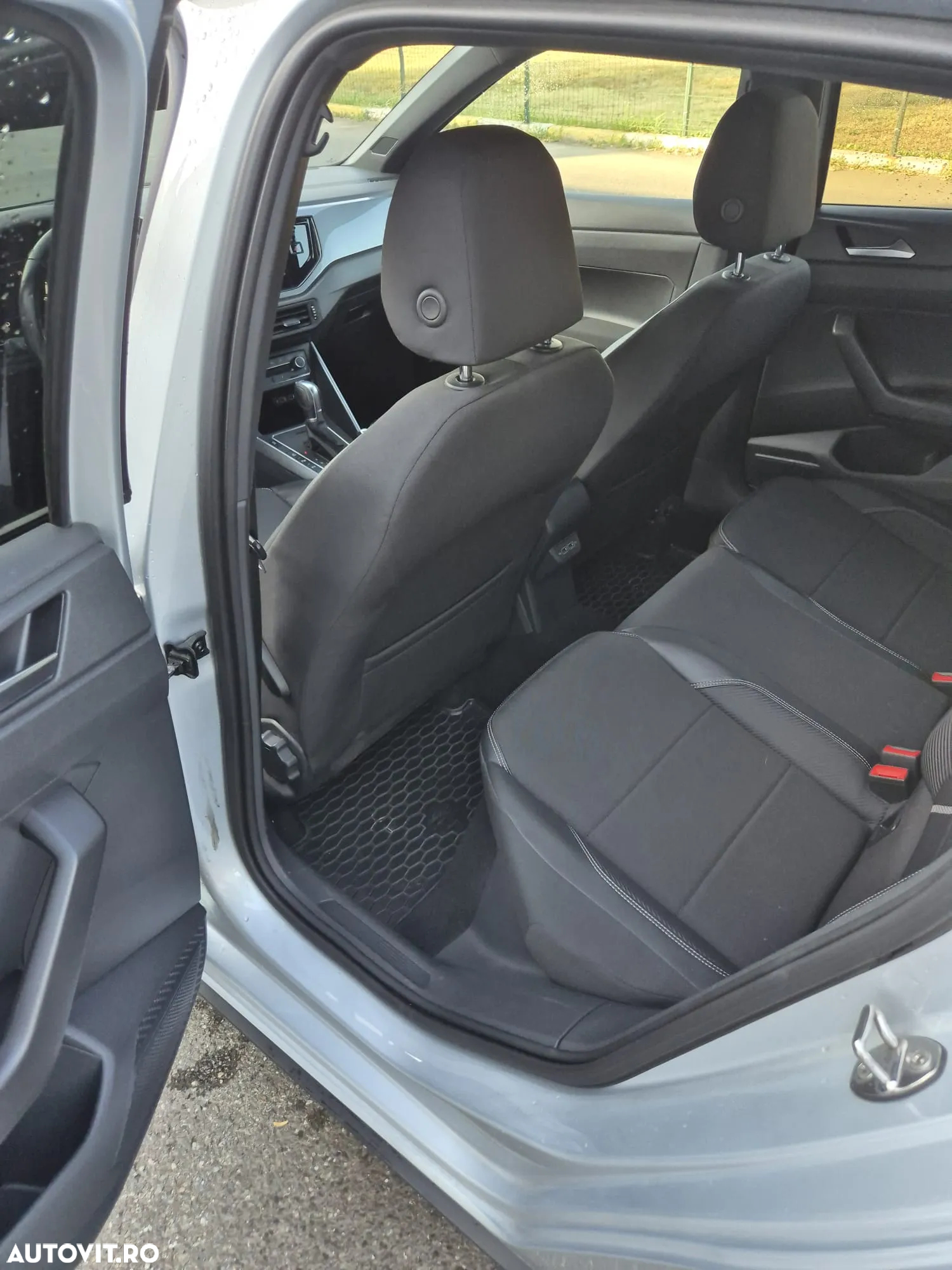 Volkswagen Polo 1.0 TSI DSG Highline - 17