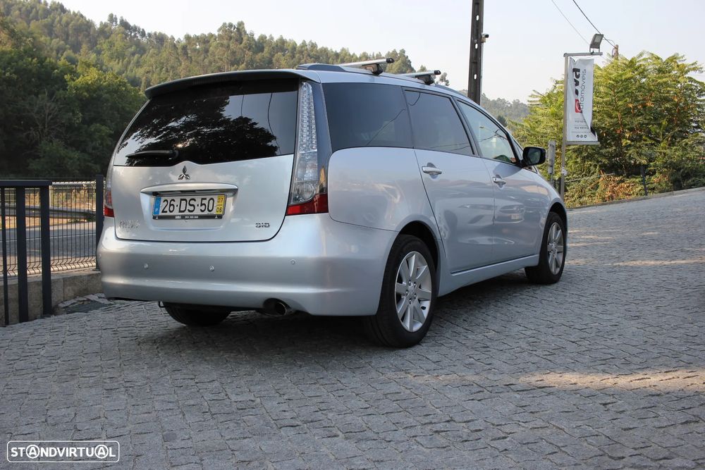 Mitsubishi Grandis 2.0 DI-D Sport - 27