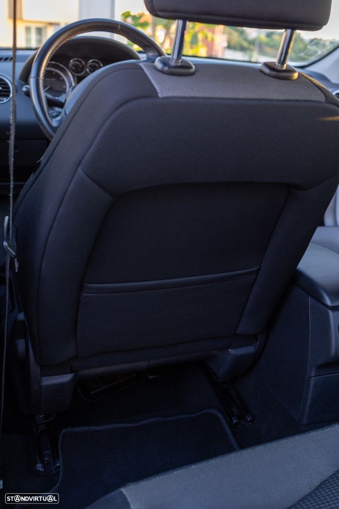 Peugeot 308 - 13