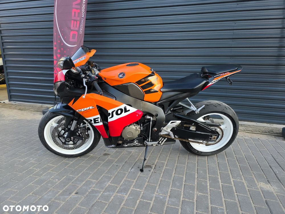 Honda CBR - 3