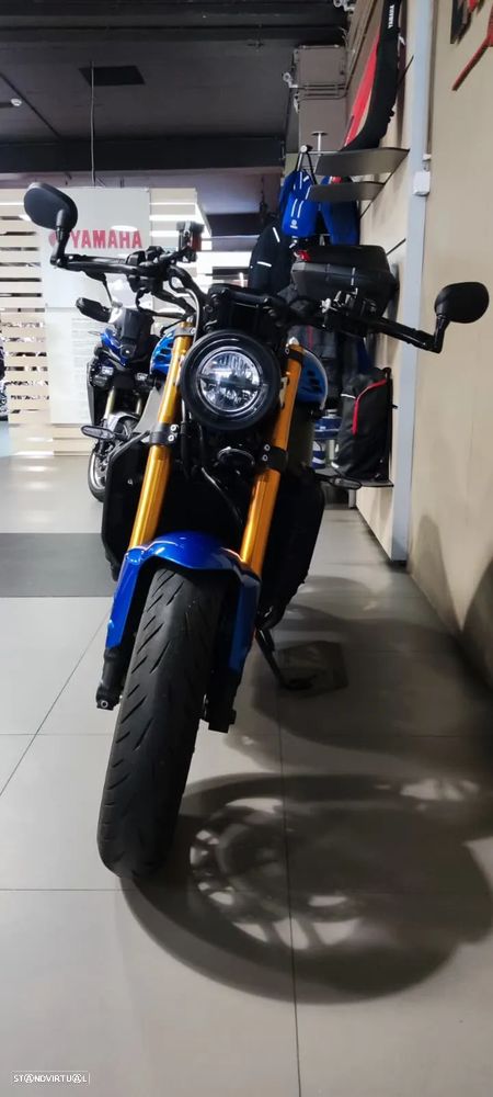 Yamaha XSR - 2