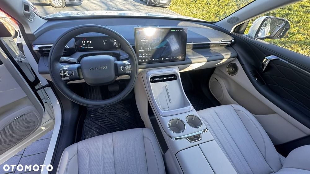 GAC AION V - 4