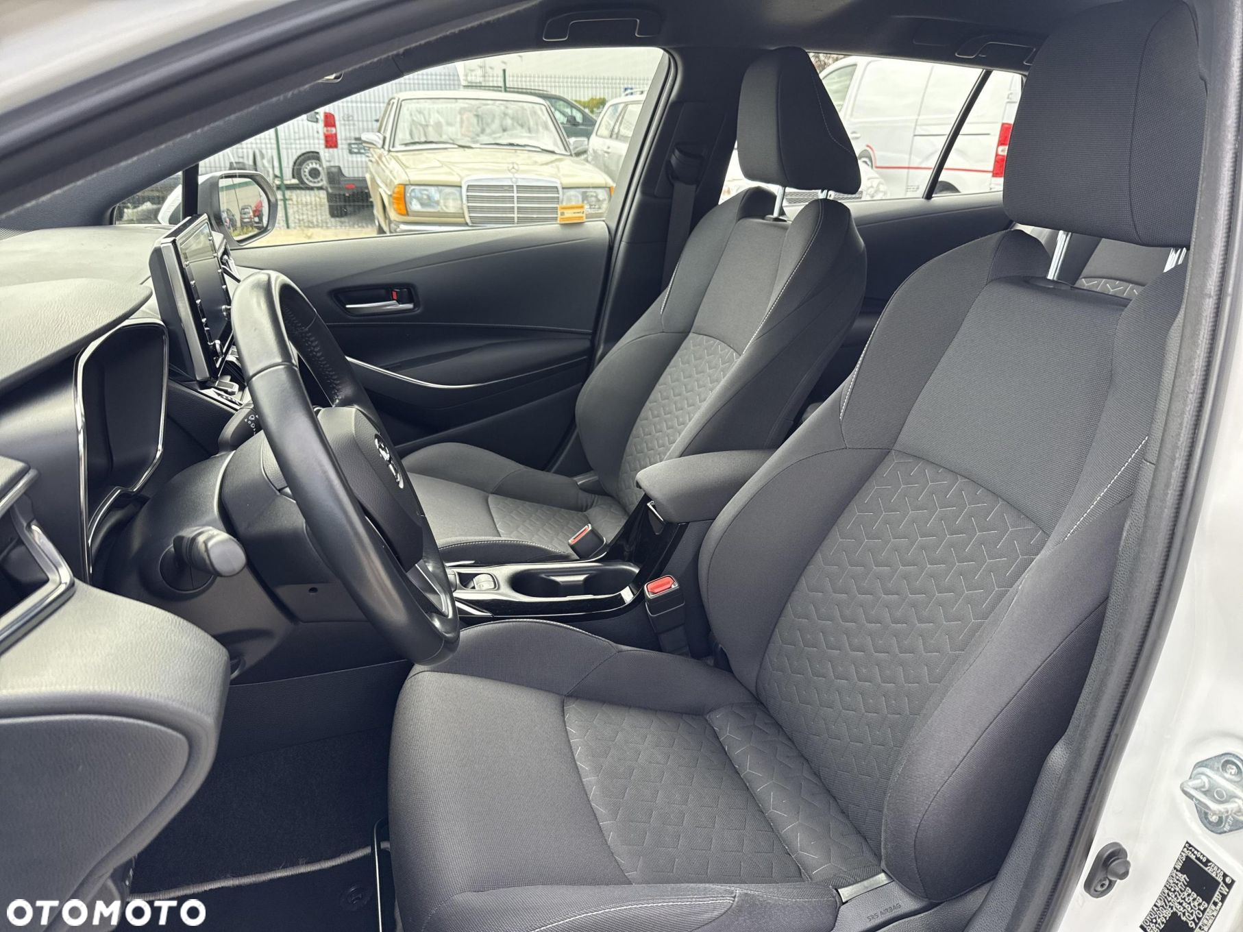 Toyota Corolla - 15