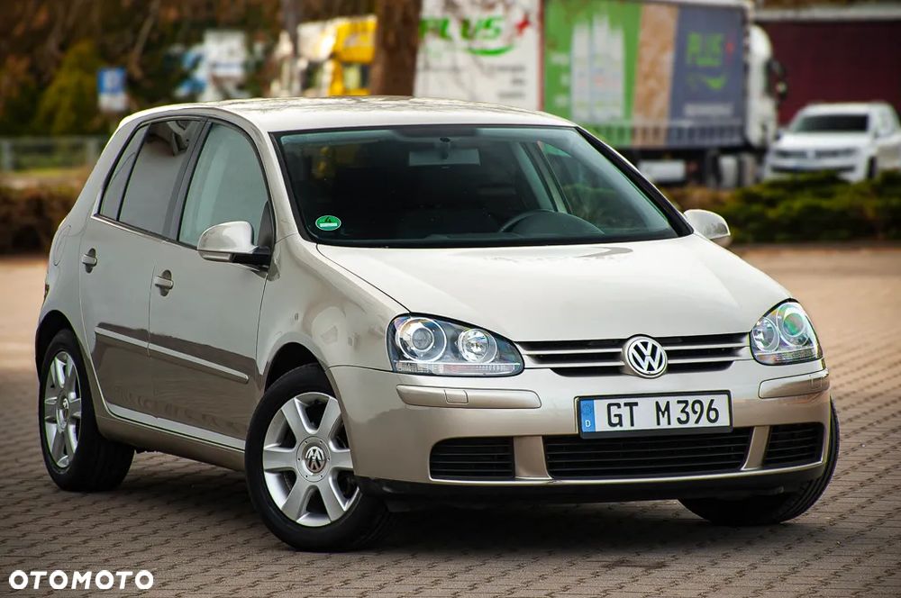 Volkswagen Golf 1.6 United - 1