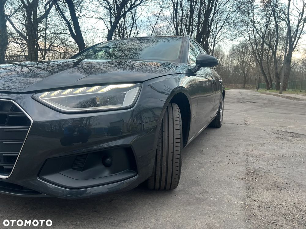 Audi A4 Avant 40 TDI S tronic - 23