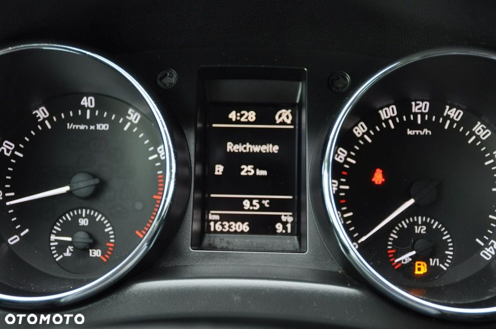 Skoda Yeti 1.4 TSI Adventure - 37