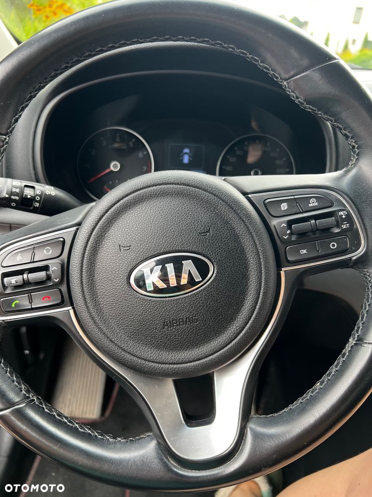 Kia Sportage 1.6 GDI M 2WD - 16