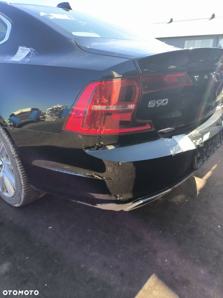 ZDERZAK TYŁ VOLVO S90 II 717 - 2