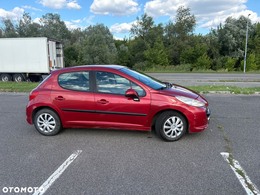 Peugeot 207 1.4 HDi Presence - 3