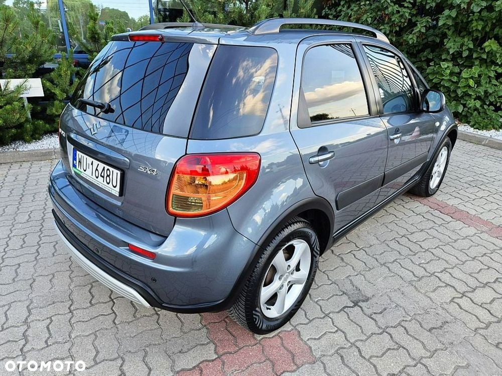 Suzuki SX4 1.6 VVT Streetline 4x2 Club - 17