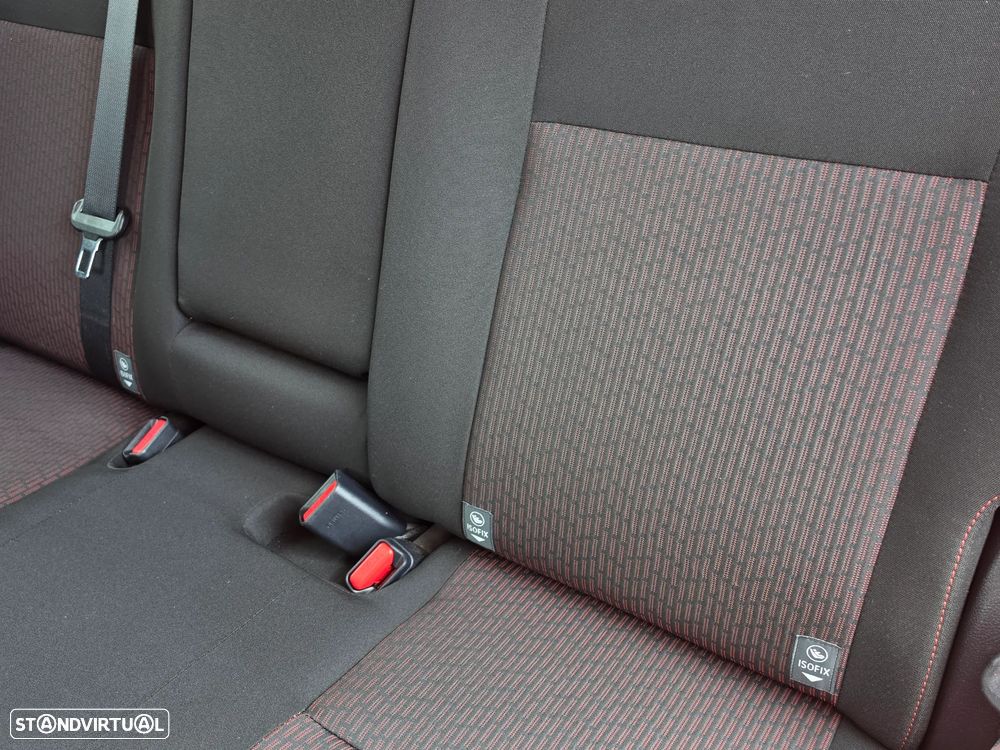 Toyota Auris 1.4 D-4D Comfort - 11