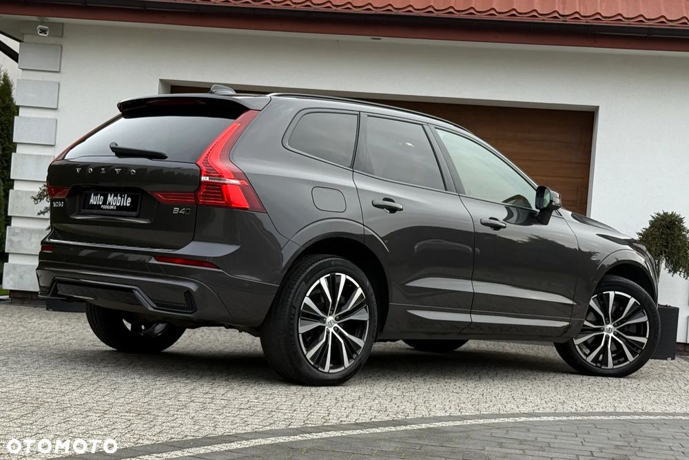 Volvo XC 60 B4 D AWD Plus Dark - 6